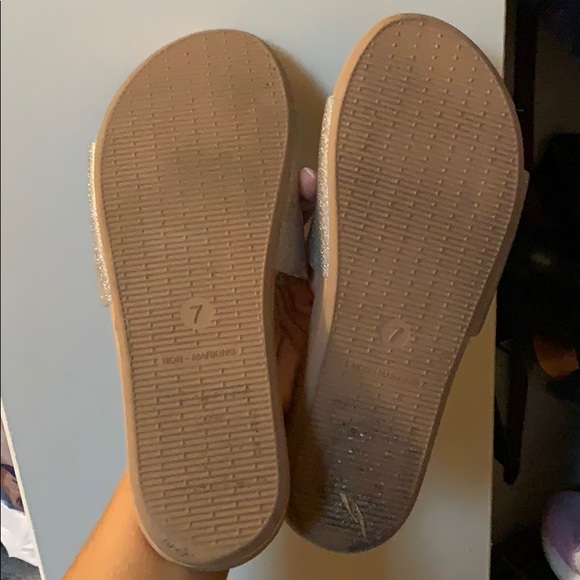 Sparkly sandals - Picture 2 of 2